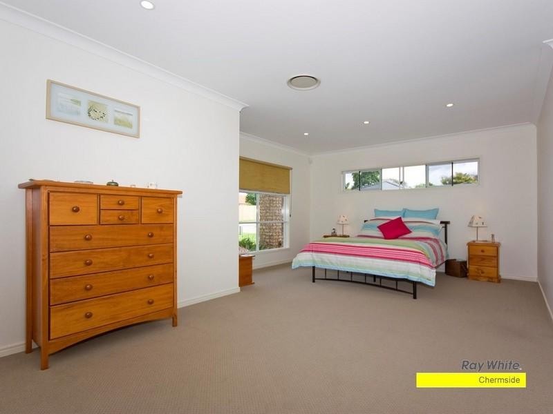 52 Strowe Place, Bracken Ridge QLD 4017