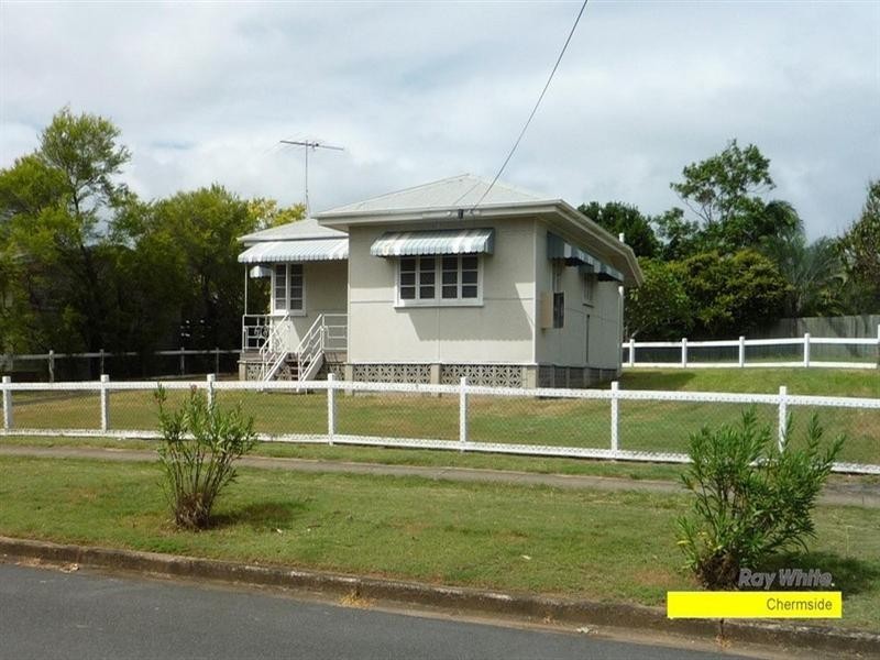 48 Basnett Street, Chermside West QLD 4032