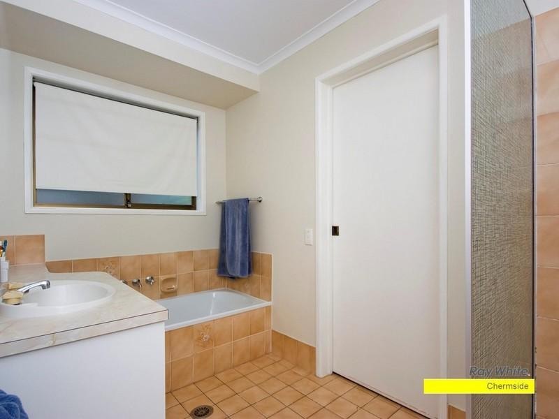 191 Trouts Road, Stafford Heights QLD 4053