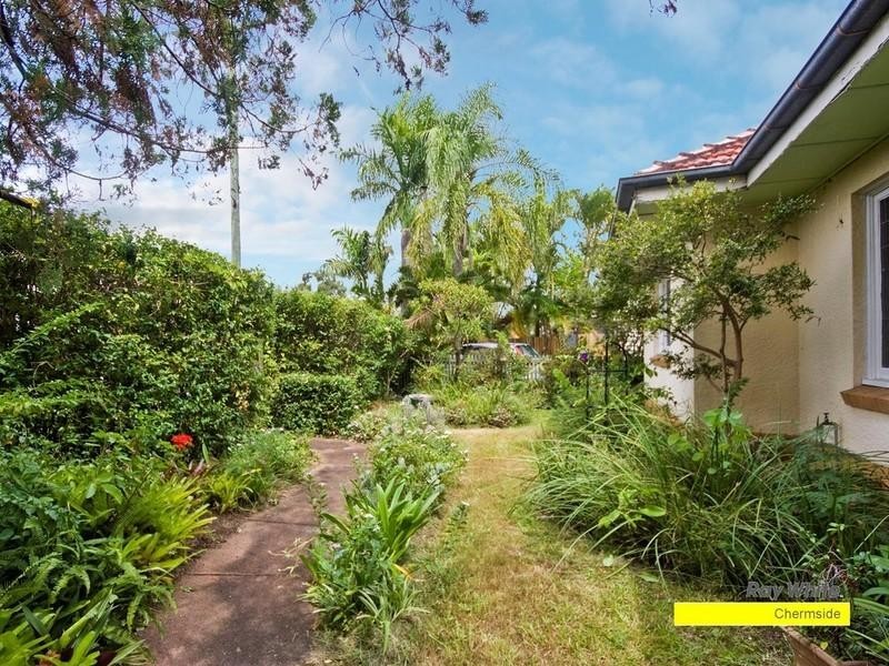 1554 Sandgate Road, Nundah QLD 4012