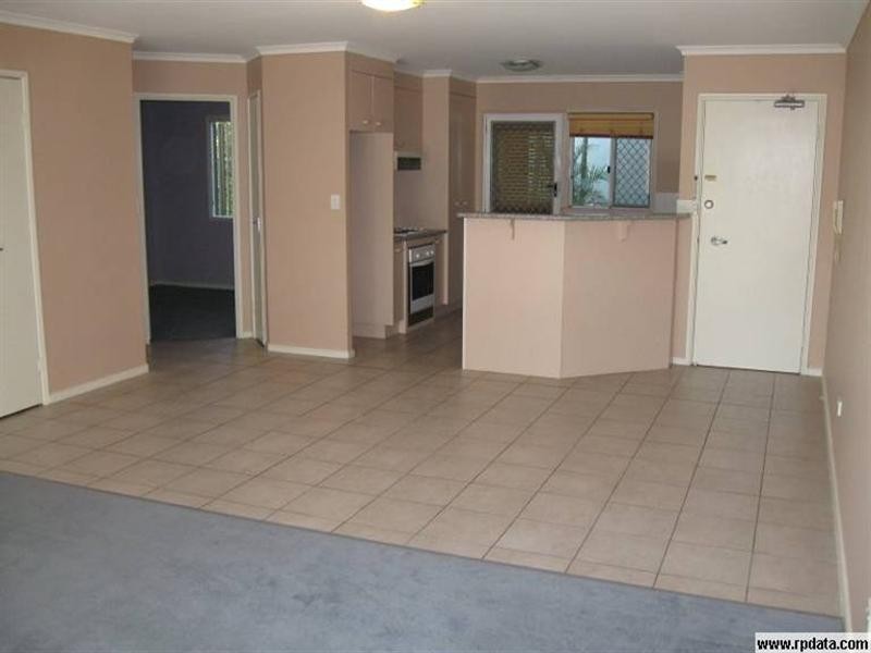 1/27 Norman Drive, Chermside QLD 4032