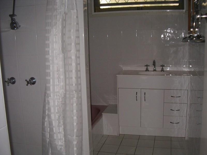 18 Narthanya Street, Chermside West QLD 4032