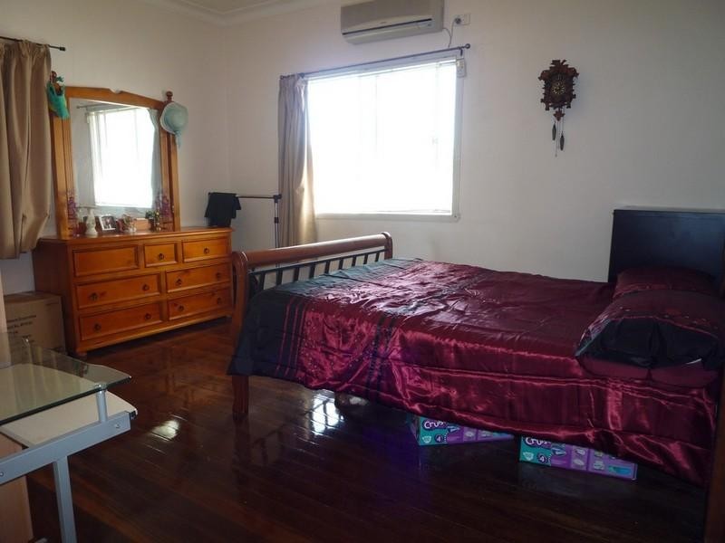 2 Pechey Street, Chermside QLD 4032