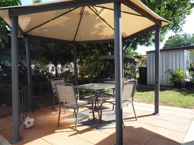 2 Pechey Street, Chermside QLD 4032