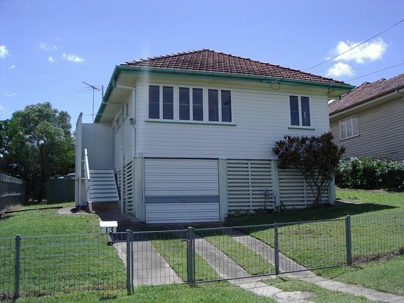 13 Aveling Street, Wavell Heights QLD 4012