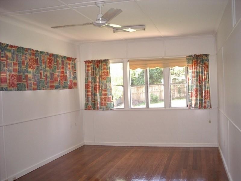 13 Aveling Street, Wavell Heights QLD 4012