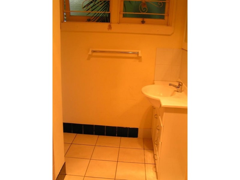 40 Rutherford Street, Stafford Heights QLD 4053