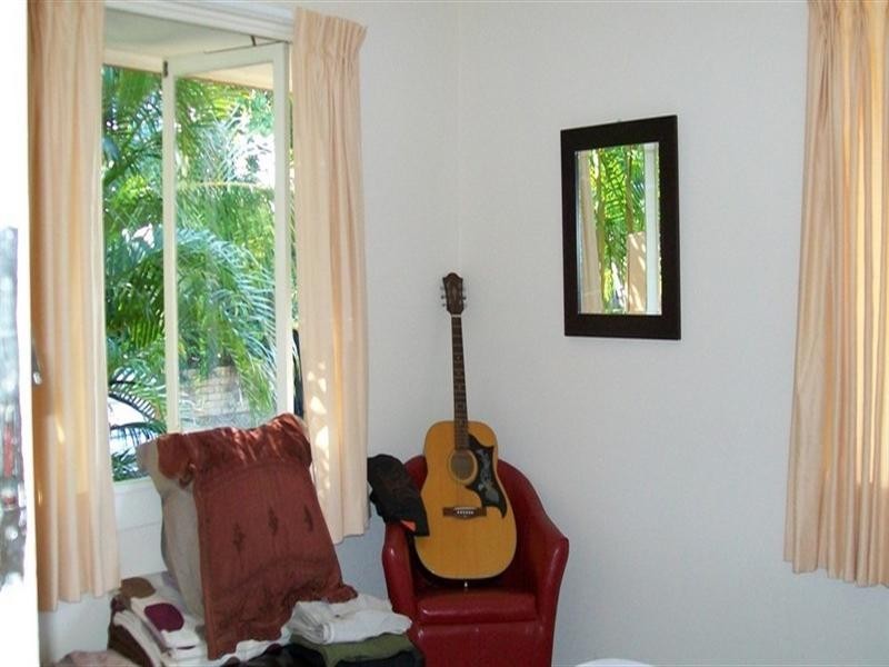 40 Rutherford Street, Stafford Heights QLD 4053