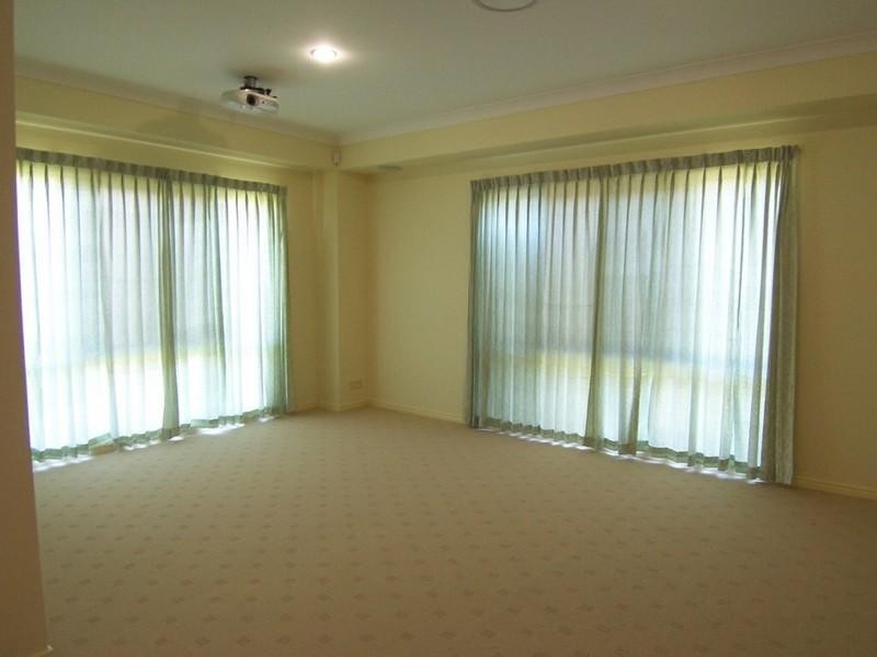 20 Trequanda Place, Bridgeman Downs QLD 4035