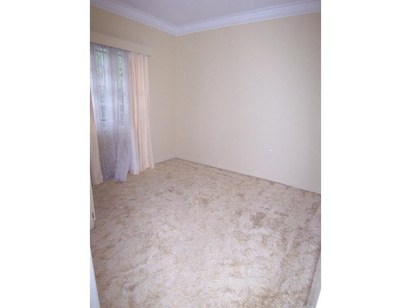 17 Dawn Street, Kedron QLD 4031