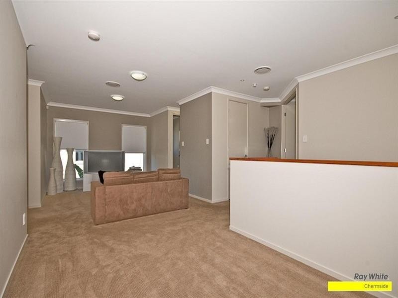 21 Travorten Drive, Bridgeman Downs QLD 4035