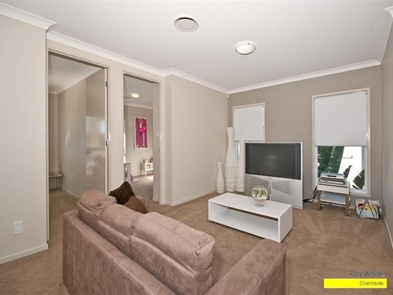 21 Travorten Drive, Bridgeman Downs QLD 4035