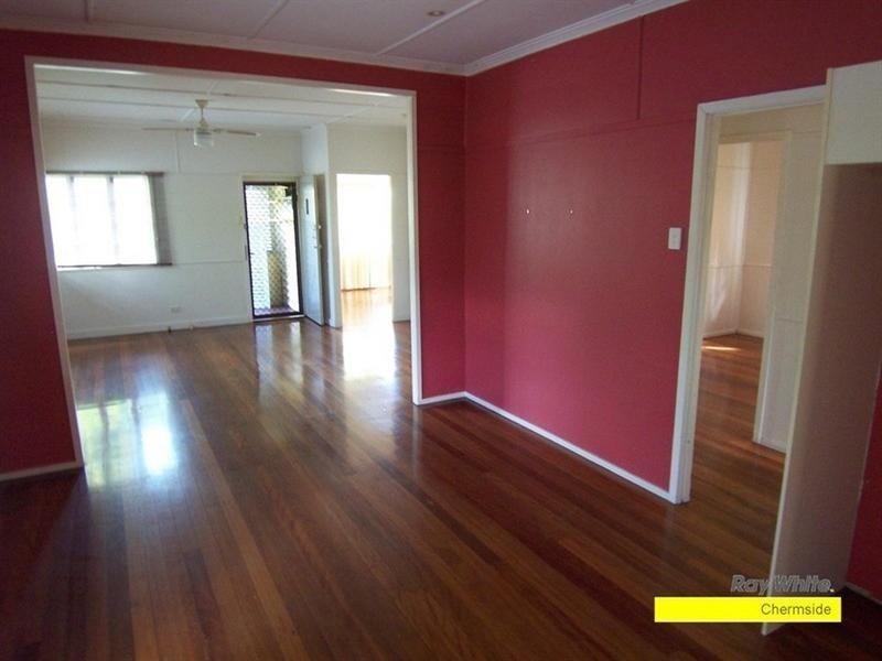 73 Nielsen Street, Chermside QLD 4032