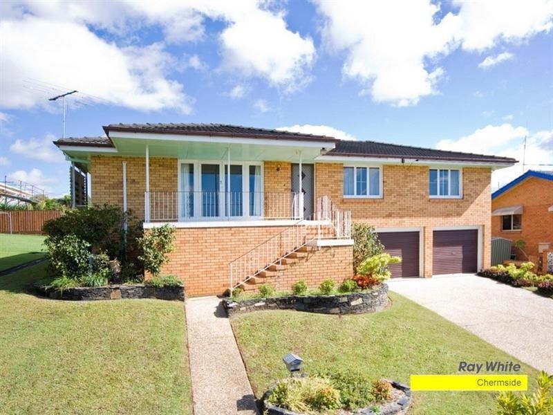 8 Geraldine Street, Wavell Heights QLD 4012