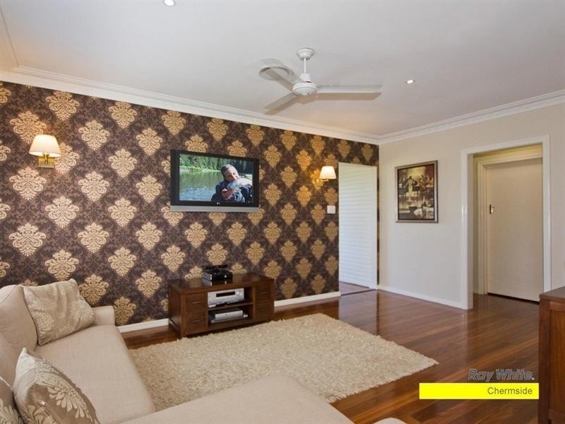 11 Banim Street, Aspley QLD 4034