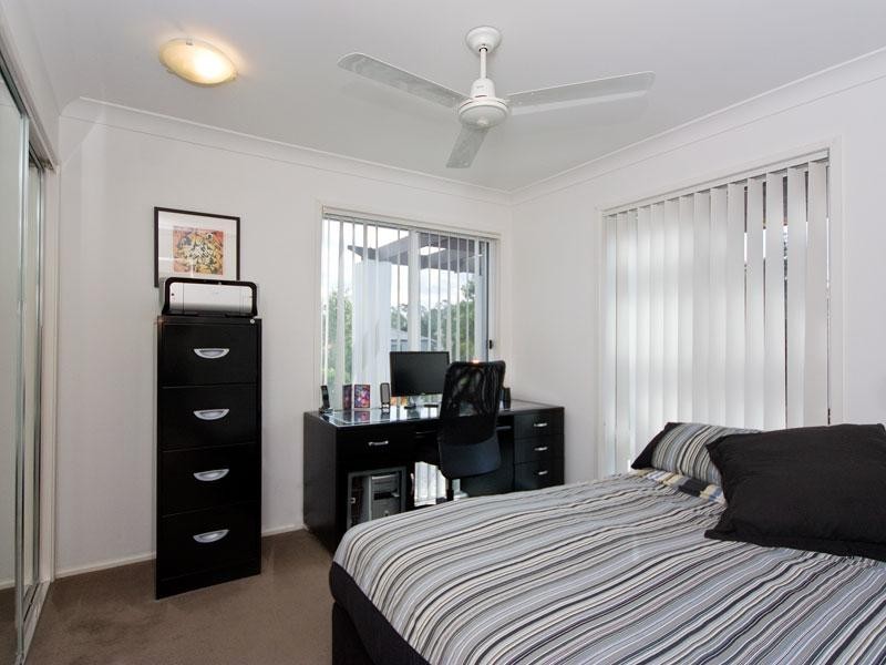 27 Cyperus Crescent, Carseldine QLD 4034