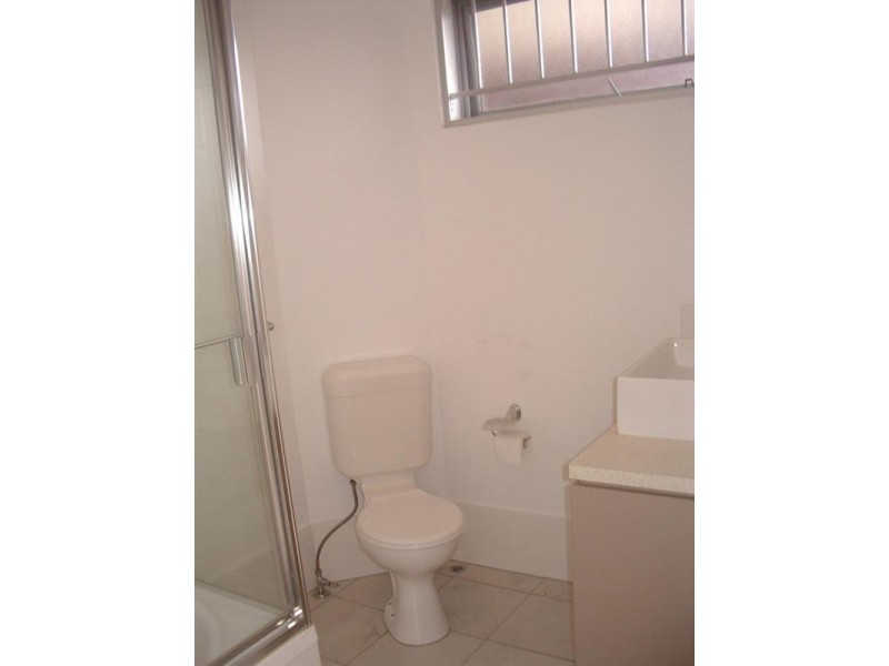 4/57 Wallace Street, Chermside QLD 4032