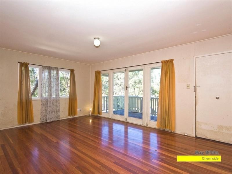 29 Kinnerton Street, Chermside West QLD 4032