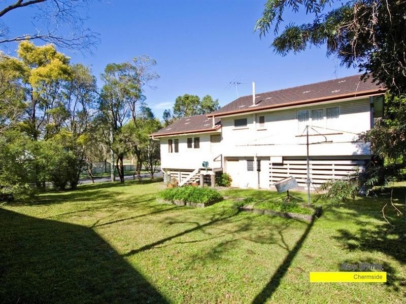 29 Kinnerton Street, Chermside West QLD 4032