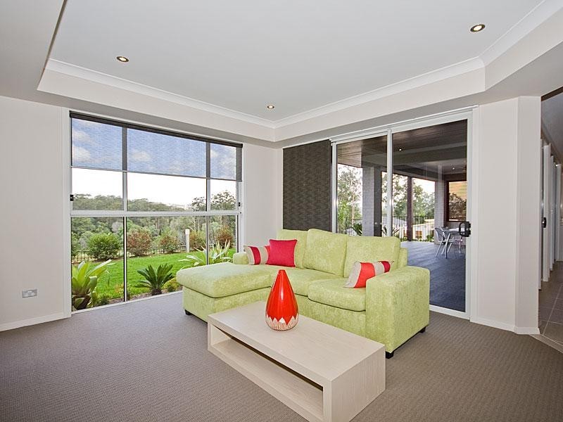 7 Dennisvale Drive, Daisy Hill QLD 4127