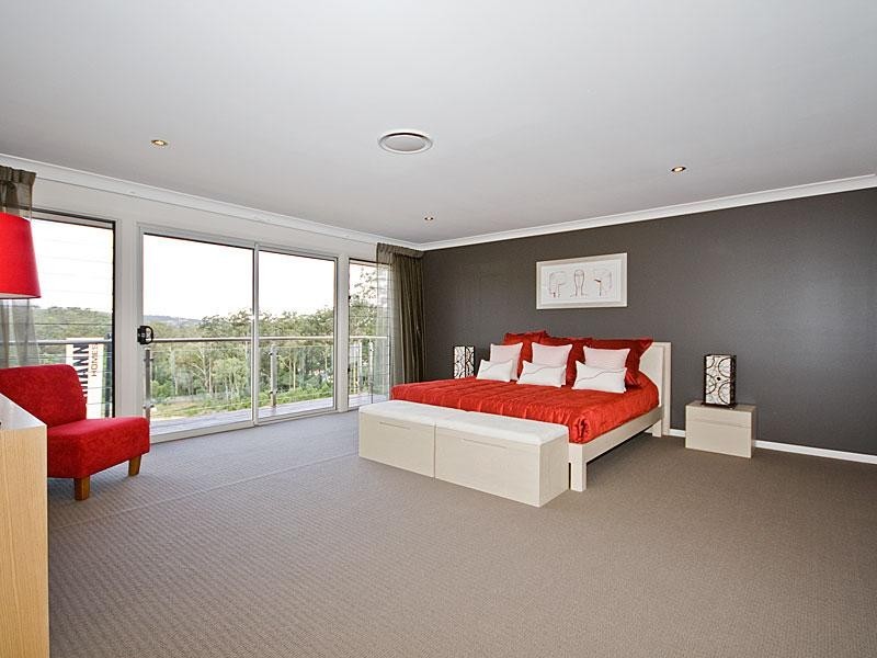 7 Dennisvale Drive, Daisy Hill QLD 4127