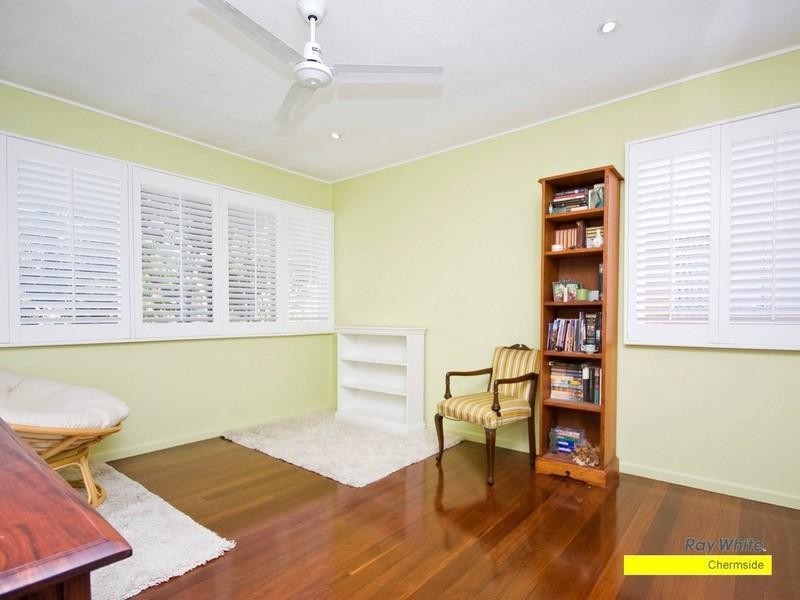 39 Brelox Street, Chermside West QLD 4032