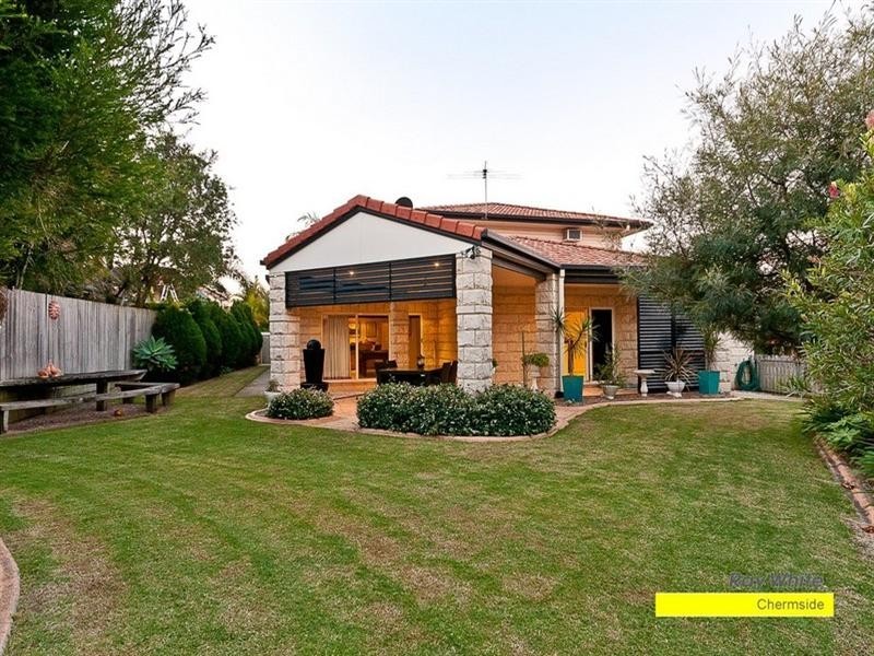 11 Noela Close, Carseldine QLD 4034