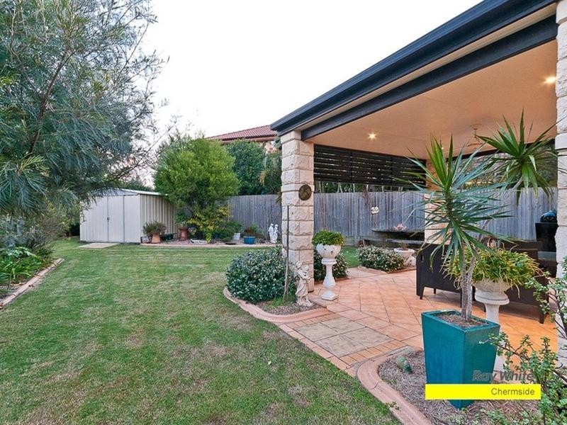 11 Noela Close, Carseldine QLD 4034