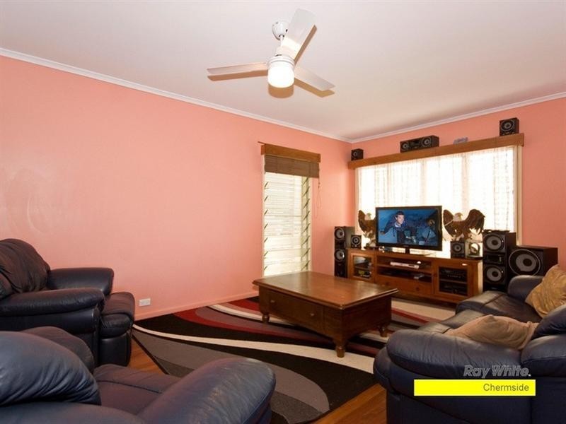 6 Leeside Street, Aspley QLD 4034