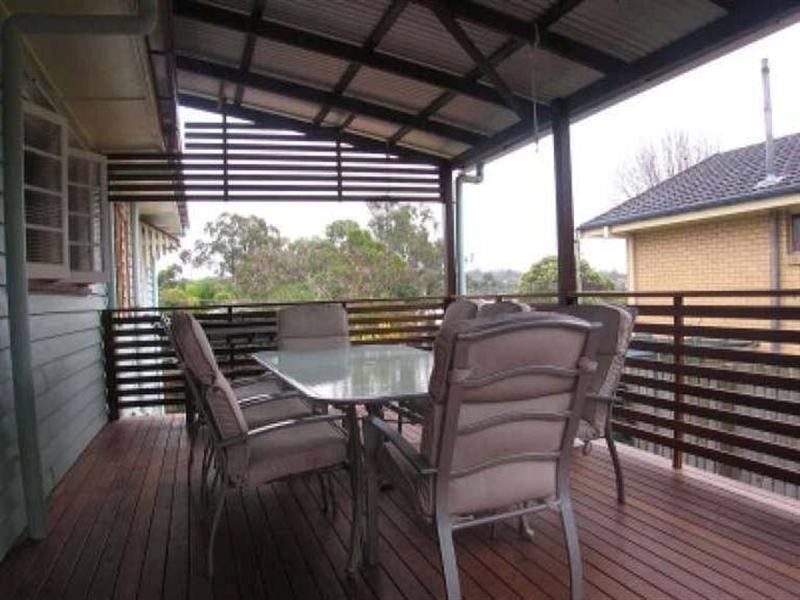 19 Curwen Terrace, Chermside QLD 4032