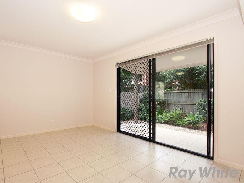 2/19 Buruda Street, Chermside QLD 4032