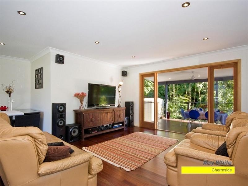 303 Murphy Road, Geebung QLD 4034