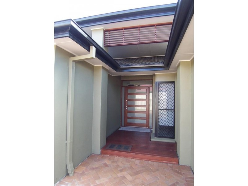 16 Crowcombe Place, Carseldine QLD 4034