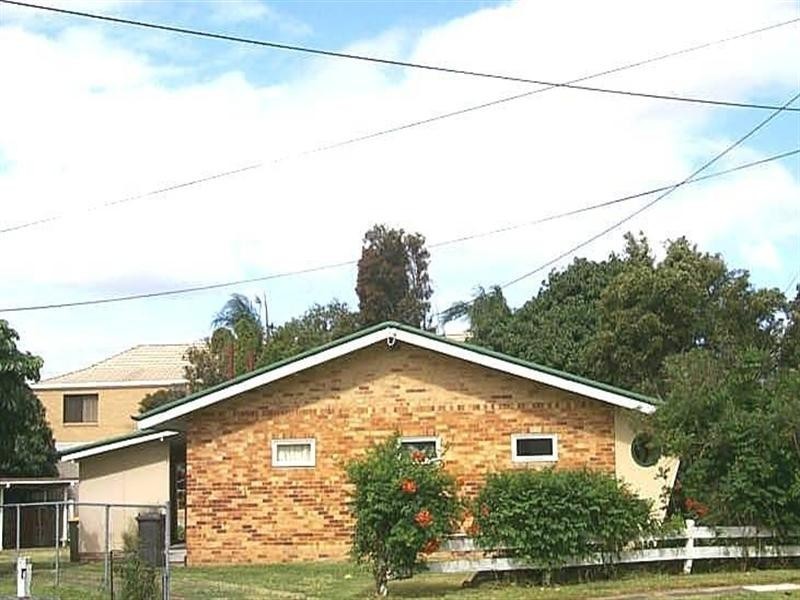 2/49 Henry Street, Chermside QLD 4032