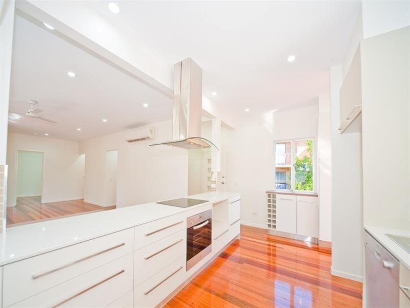 67 Kingsmill Street, Chermside QLD 4032