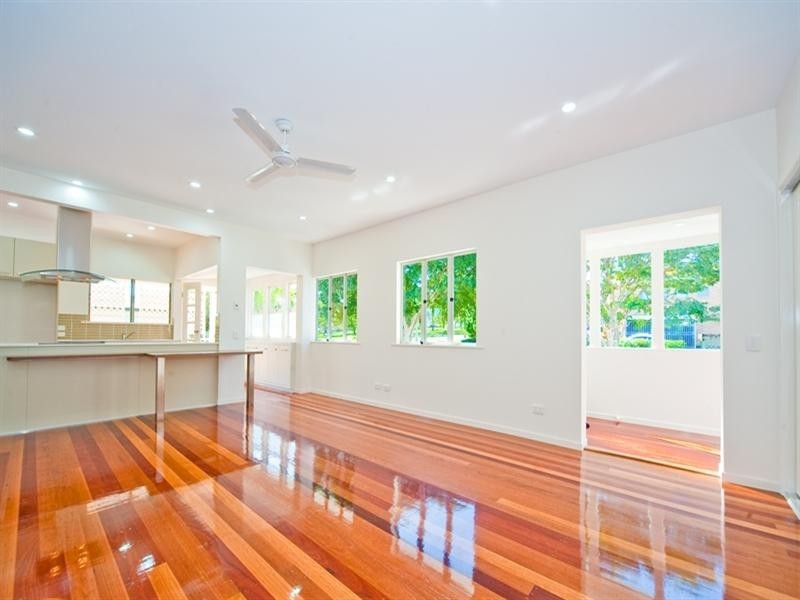 67 Kingsmill Street, Chermside QLD 4032