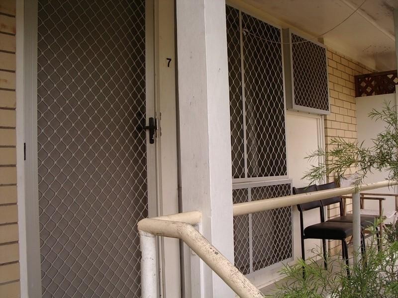 2/24 Rowell Street, Zillmere QLD 4034