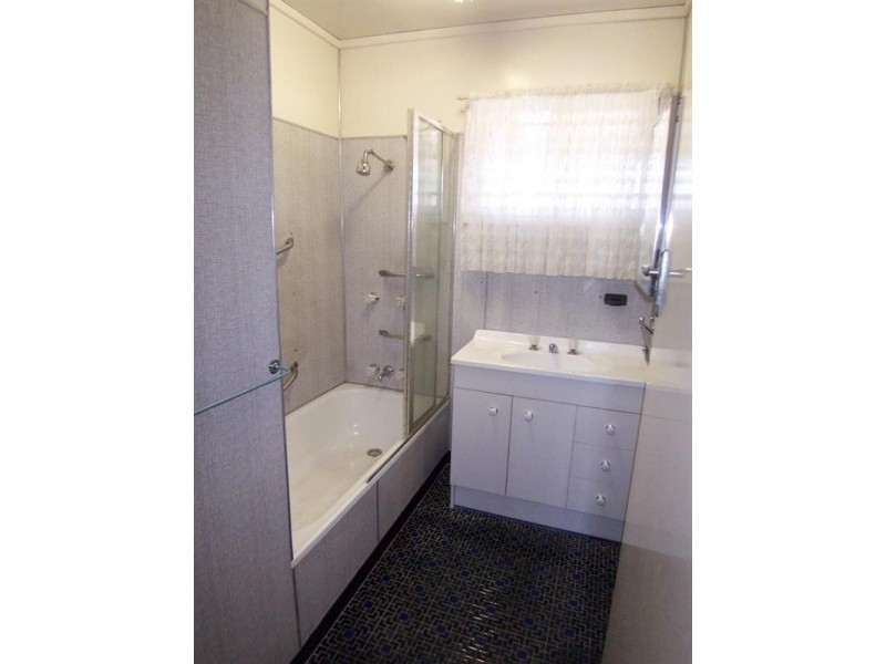 9 Marmont Street, Geebung QLD 4034