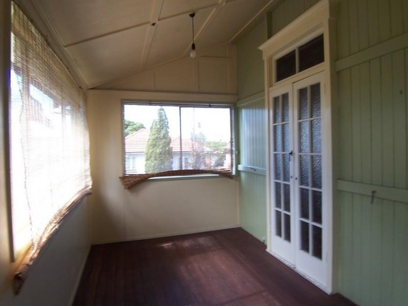 31 Mermaid Street, Chermside QLD 4032