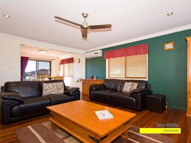 9 Magnetic Street, Boondall QLD 4034