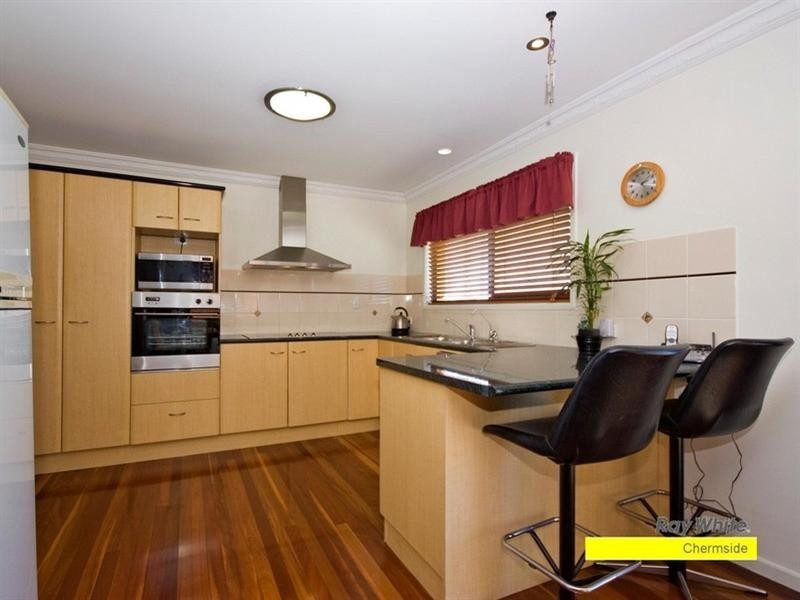 9 Magnetic Street, Boondall QLD 4034