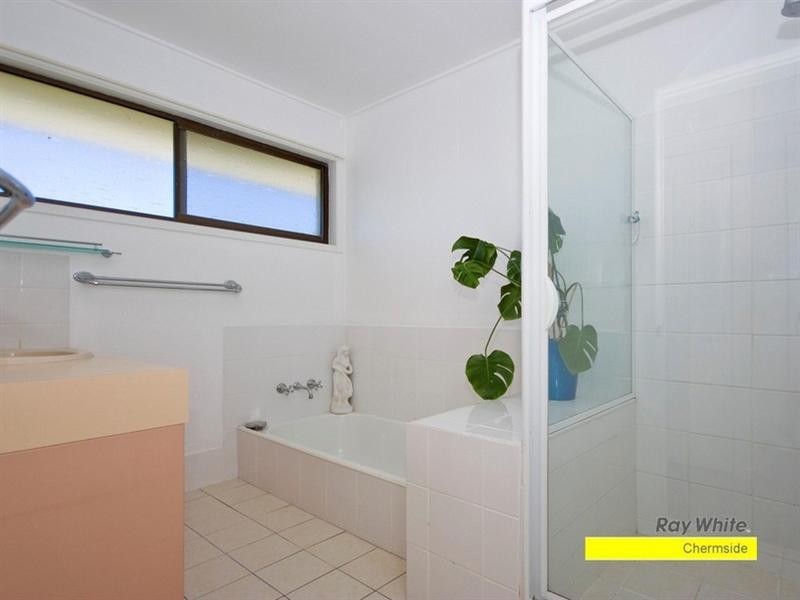 9 Magnetic Street, Boondall QLD 4034