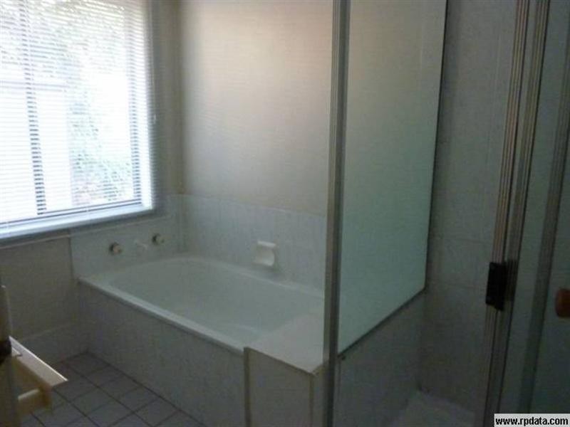 20 Benyon Street, Wavell Heights QLD 4012