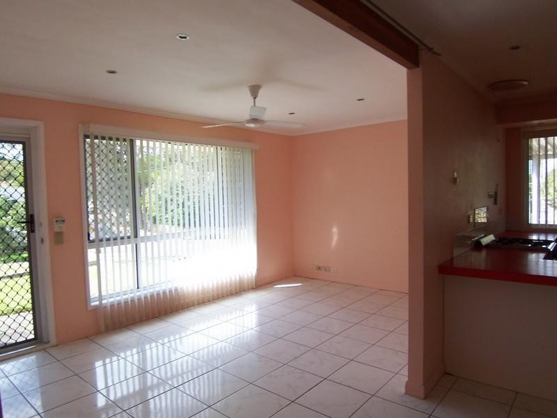 2 Neranda Court, Holland Park QLD 4121