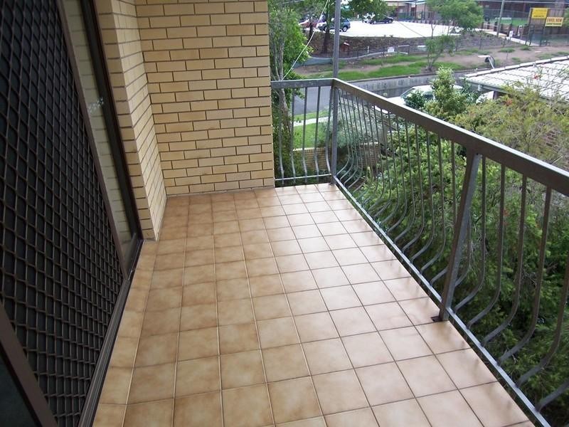 4/87 Farnell Street, Chermside QLD 4032