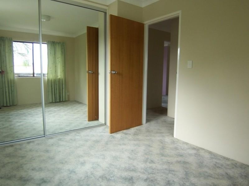 4/87 Farnell Street, Chermside QLD 4032