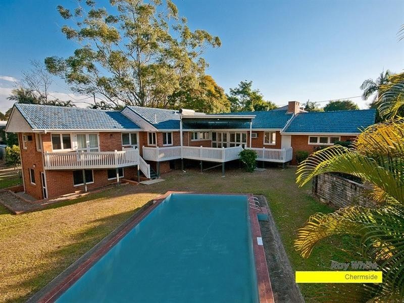 Bridgeman Downs QLD 4035