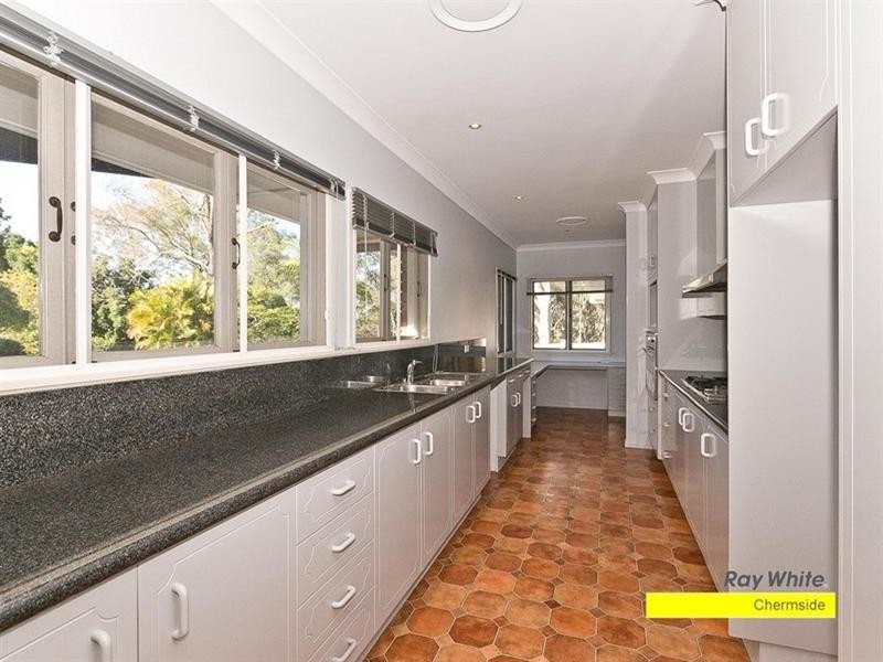 Bridgeman Downs QLD 4035