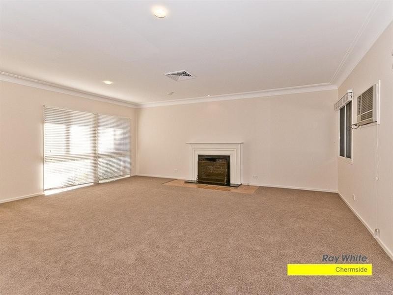 Bridgeman Downs QLD 4035