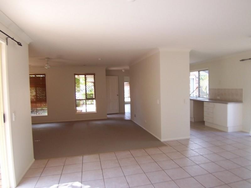 10 Meriden Place, Boondall QLD 4034